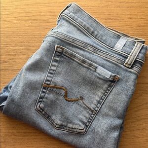7 For All Mankind Light Blue Skinny Jeans sz 29